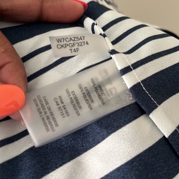 Calvin Klein Women’s Striped Blouse - Button Front - Size 1X - Really Cute! - Picture 6 of 6